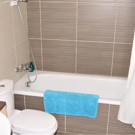 Διαμέρισμα Mythical Sands 2 Bed Ground Floor